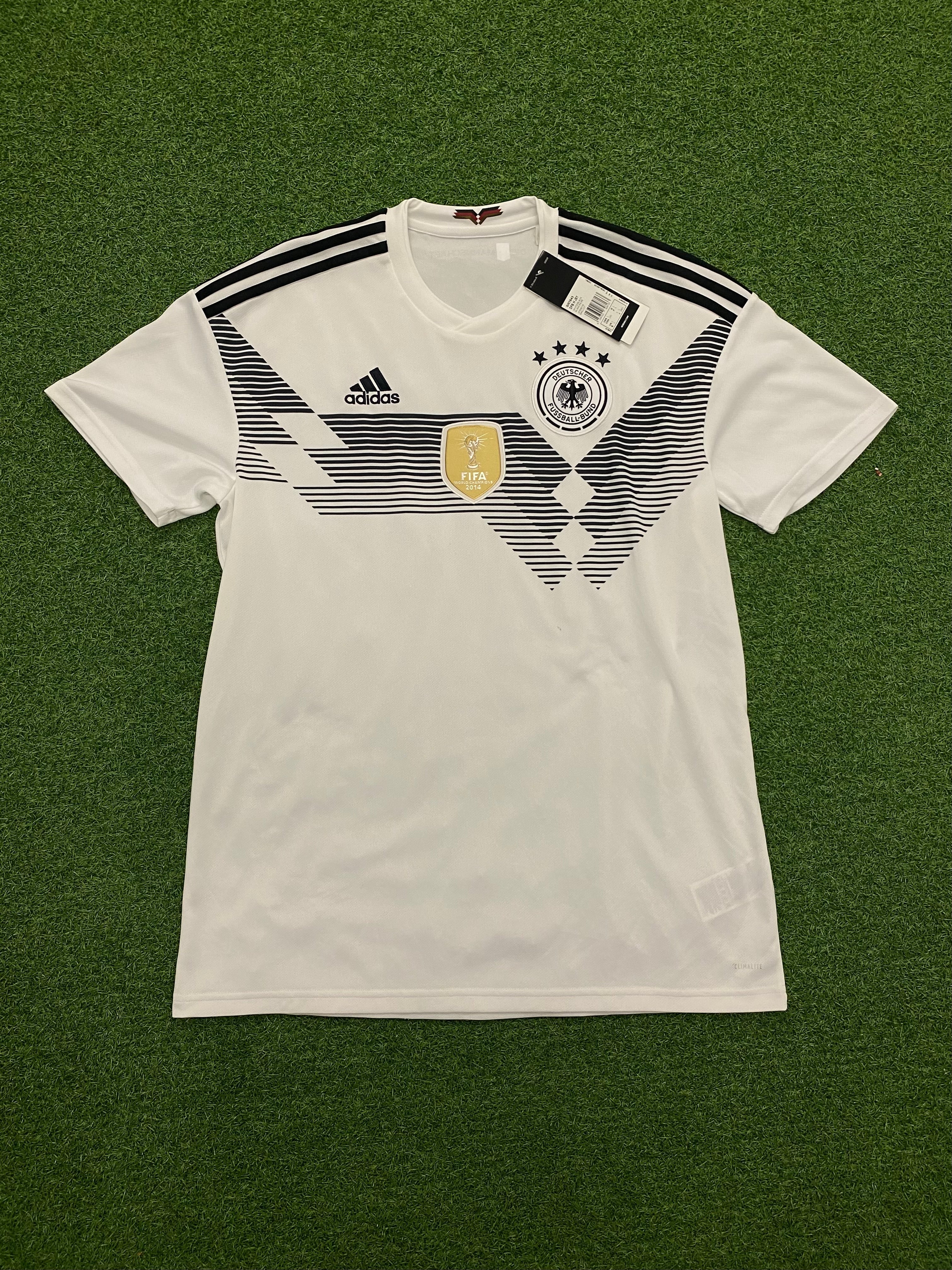 adidas DFB Deutschland Trikot Home Herren WM 2018 L - minimaler fleck vorne