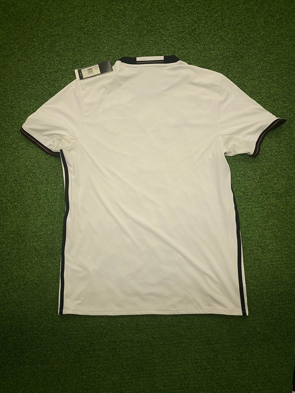 adidas DFB Deutschland Trikot Herren Home EM 2016 L - kleiner Fleck vorne