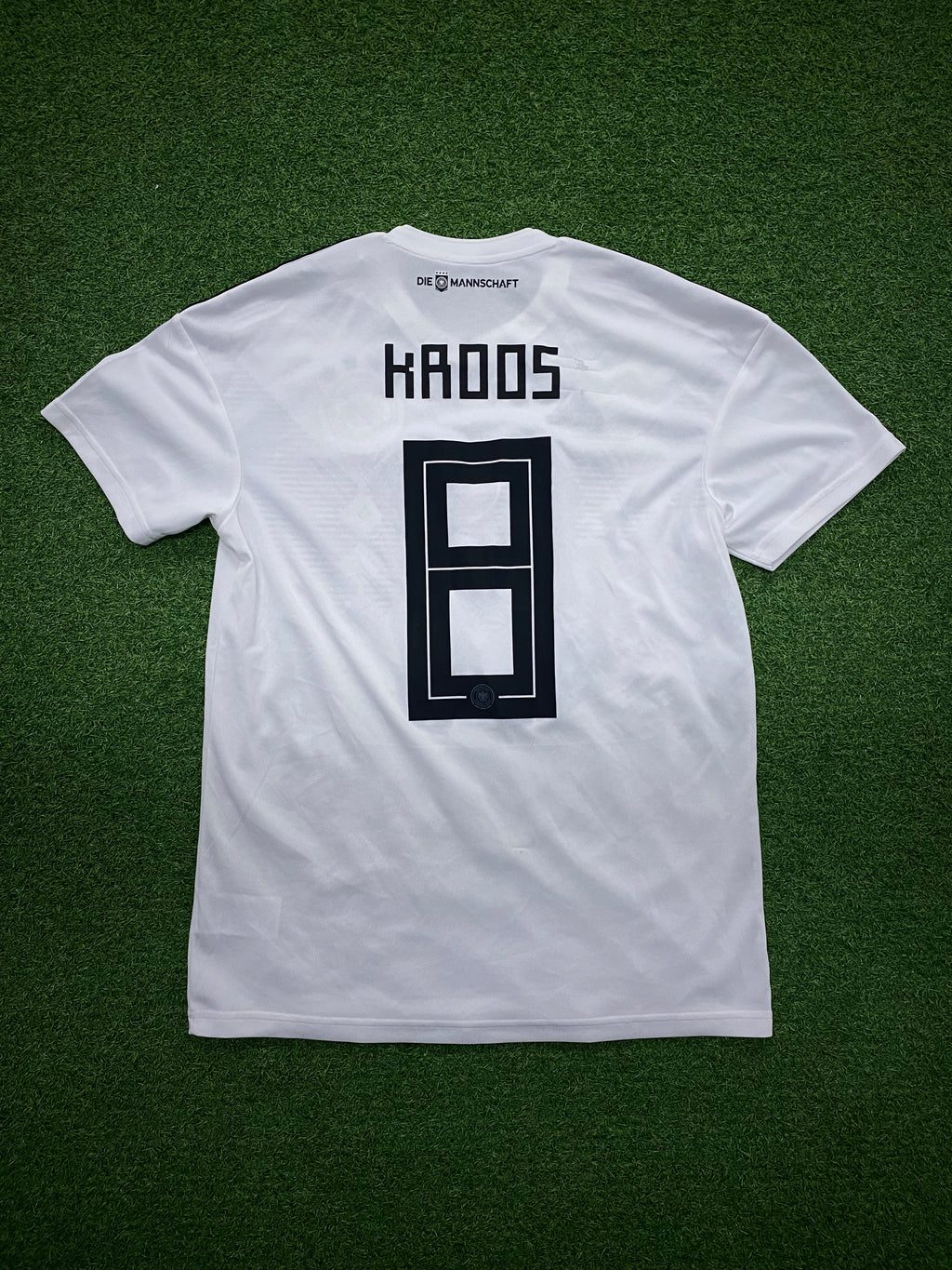 adidas DFB Deutschland Trikot Home Herren WM 2018 M - KROOS 8 - Nähte lösen sich