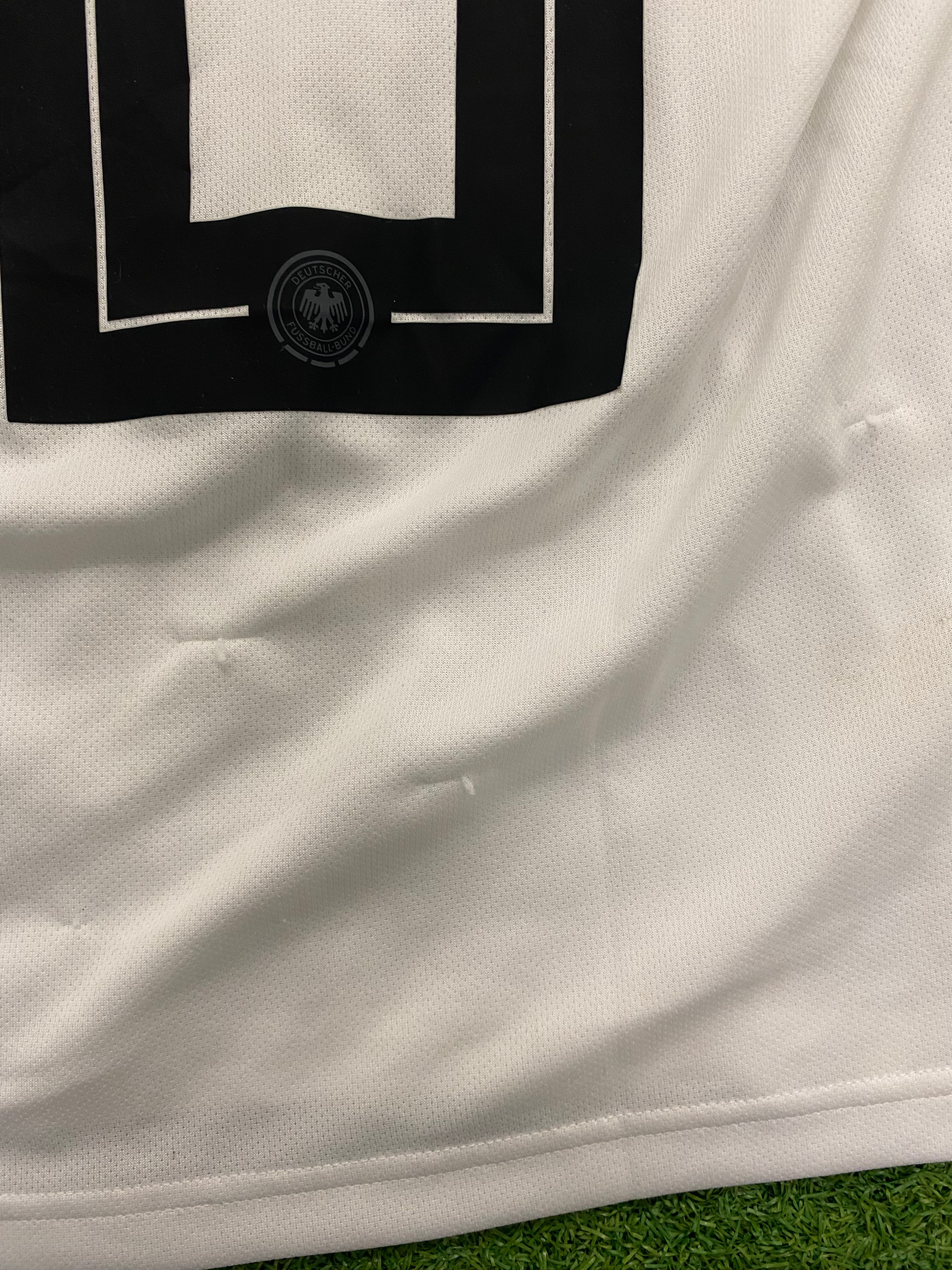 adidas DFB Deutschland Trikot Home Kinder WM 2018 152 - ÖZIL 10 - Nähte lösen sich