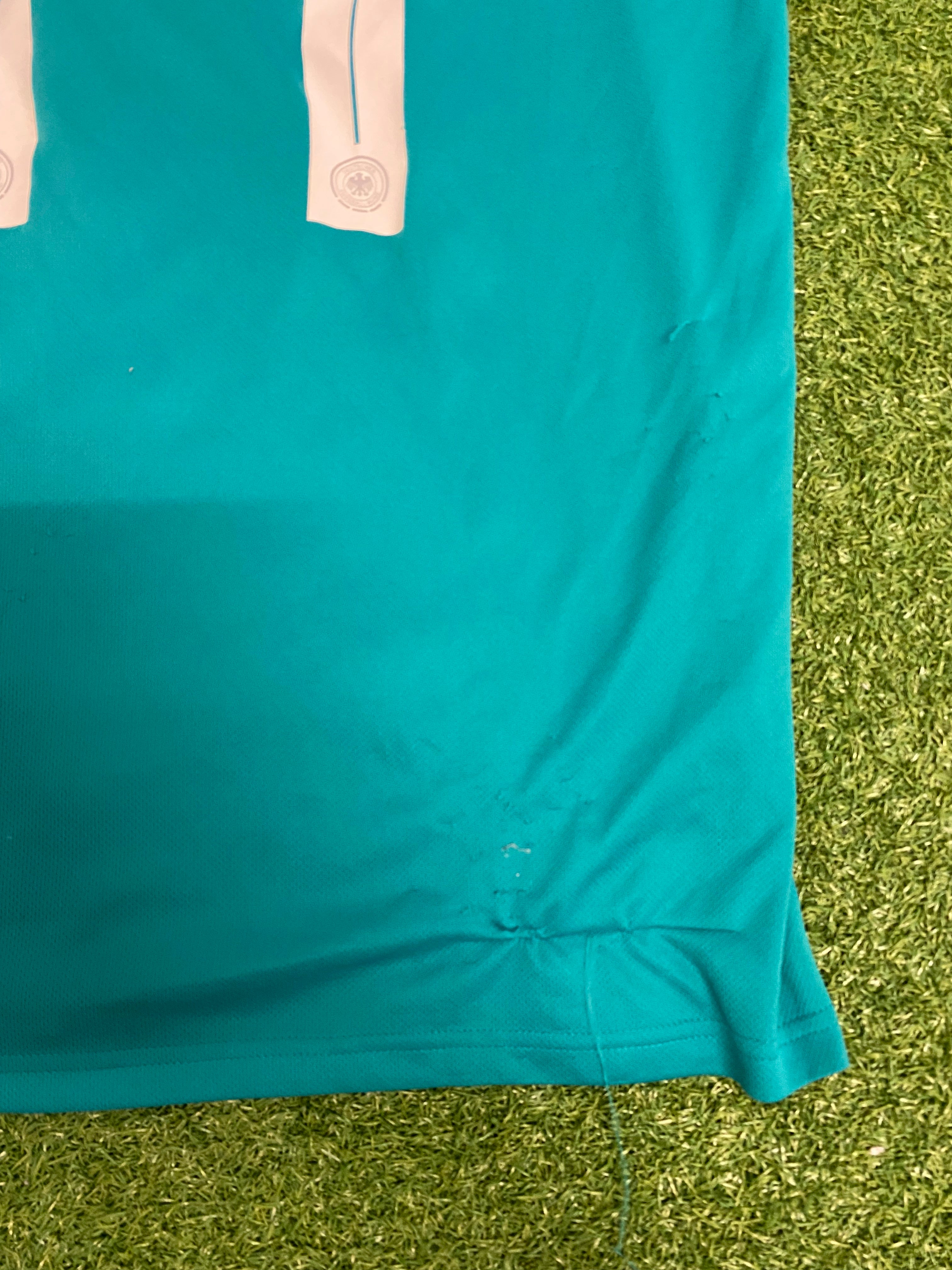 adidas DFB Deutschland Trikot Away 2018 L - BOATENG 17 - Nähte lösen sich