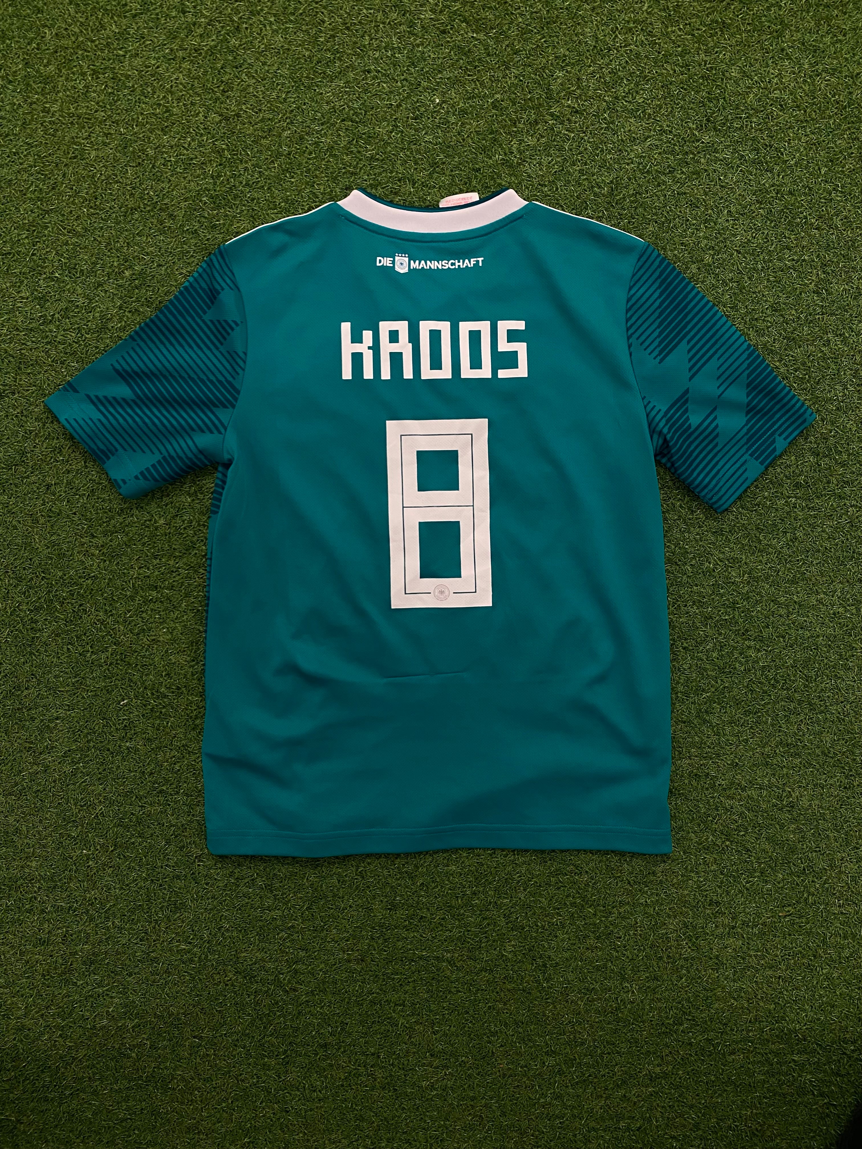 adidas DFB Deutschland Trikot Away 2018 152 - KROOS 8 - Naht löst sich unter dem Flock