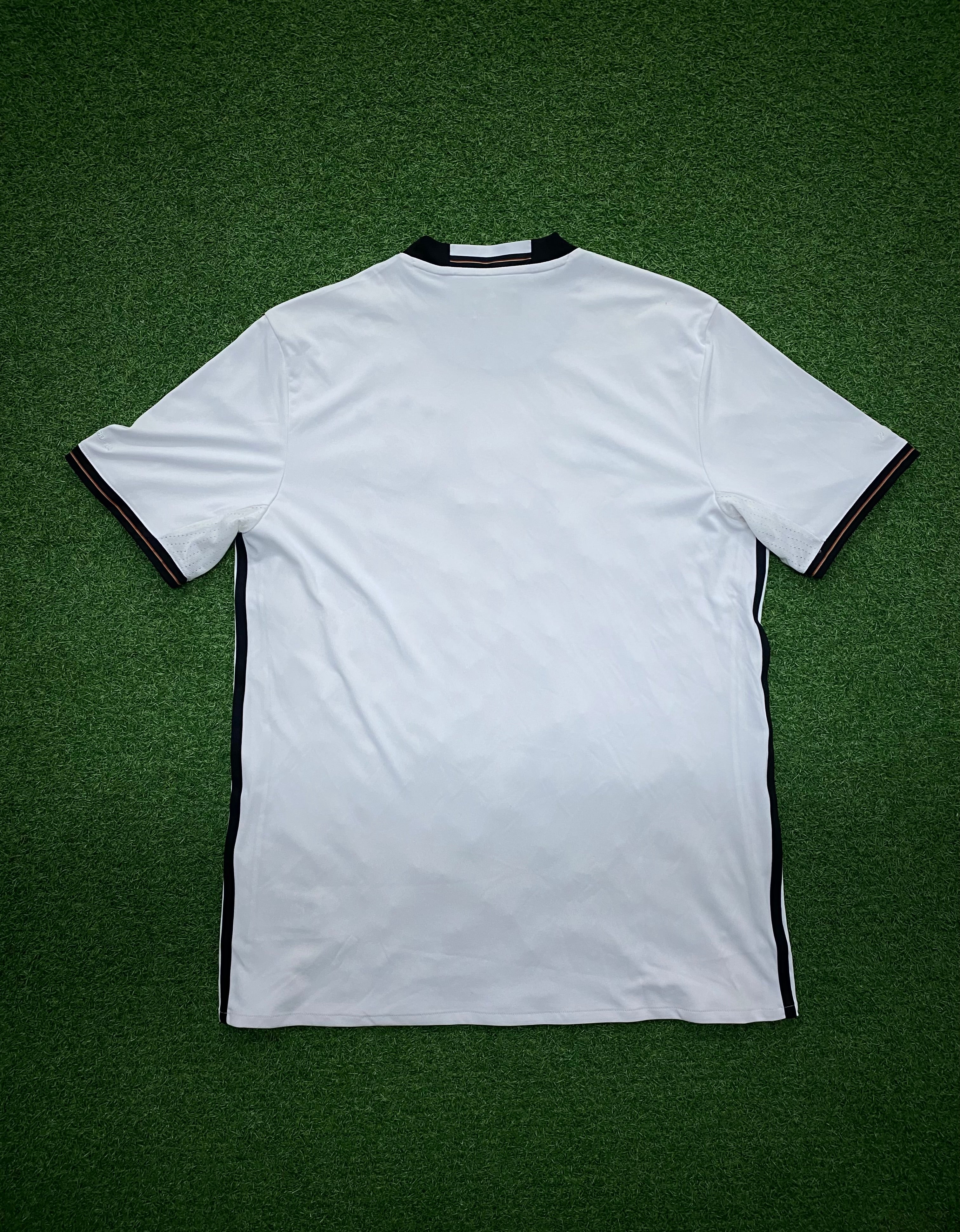 adidas DFB Deutschland Trikot EM 2016 L - Nähte lösen sich