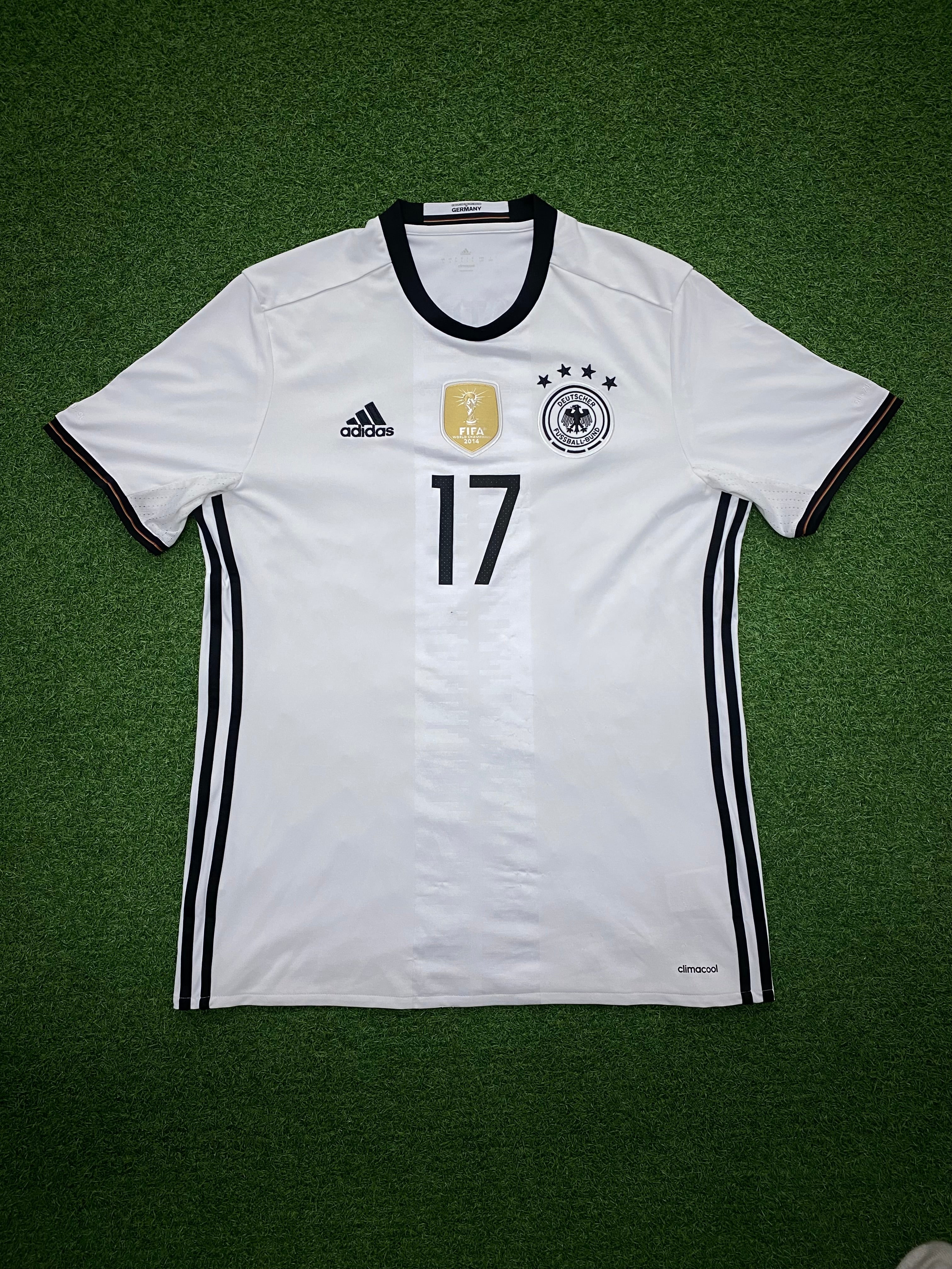 adidas DFB Deutschland Trikot EM 2016 L - BOATENG 17 - Nähte lösen sich neben der Nummer vorne